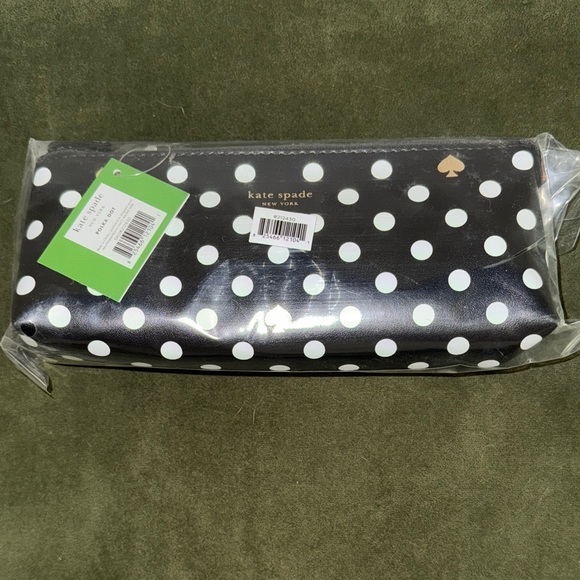 Kate Spade Black and White Polka Dot Stationery Set - Picture 3 of 4